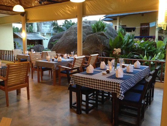 Flower Paradise & Roestiland